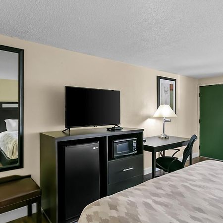 Americas Best Value Inn Martinsburg Exterior photo