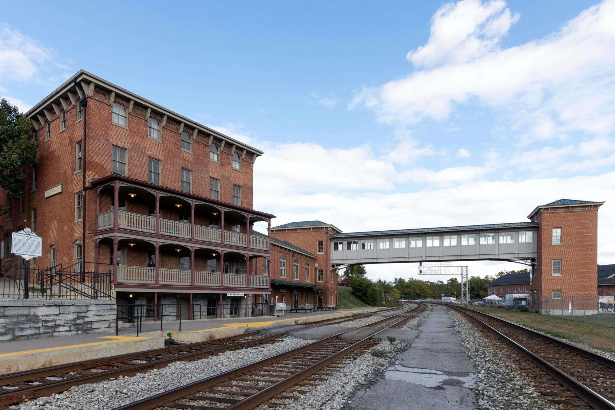 Americas Best Value Inn Martinsburg Exterior photo