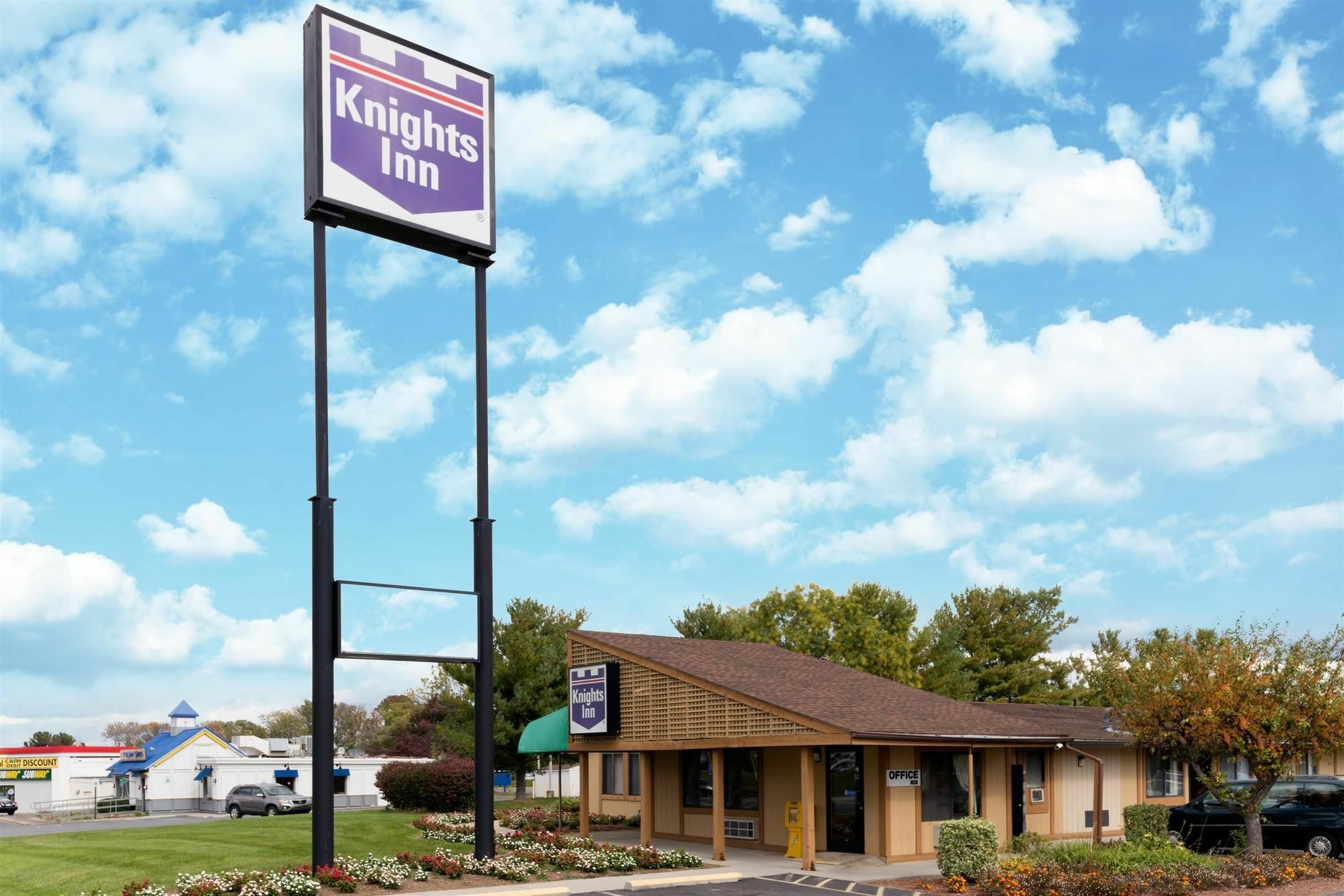 Americas Best Value Inn Martinsburg Exterior photo